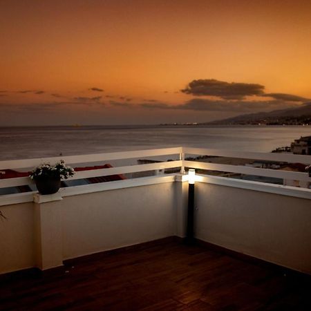 Operaprimasuite Messina Exteriör bild