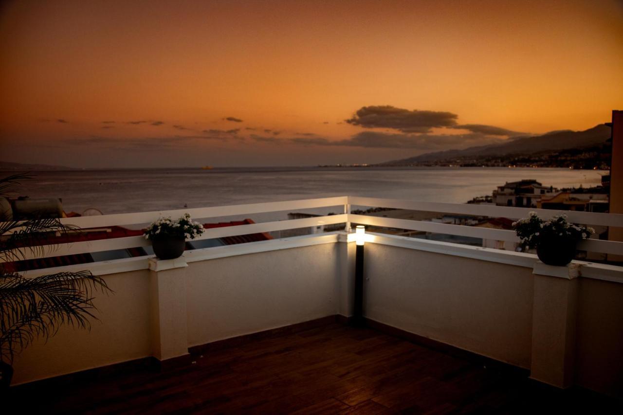 Operaprimasuite Messina Exteriör bild